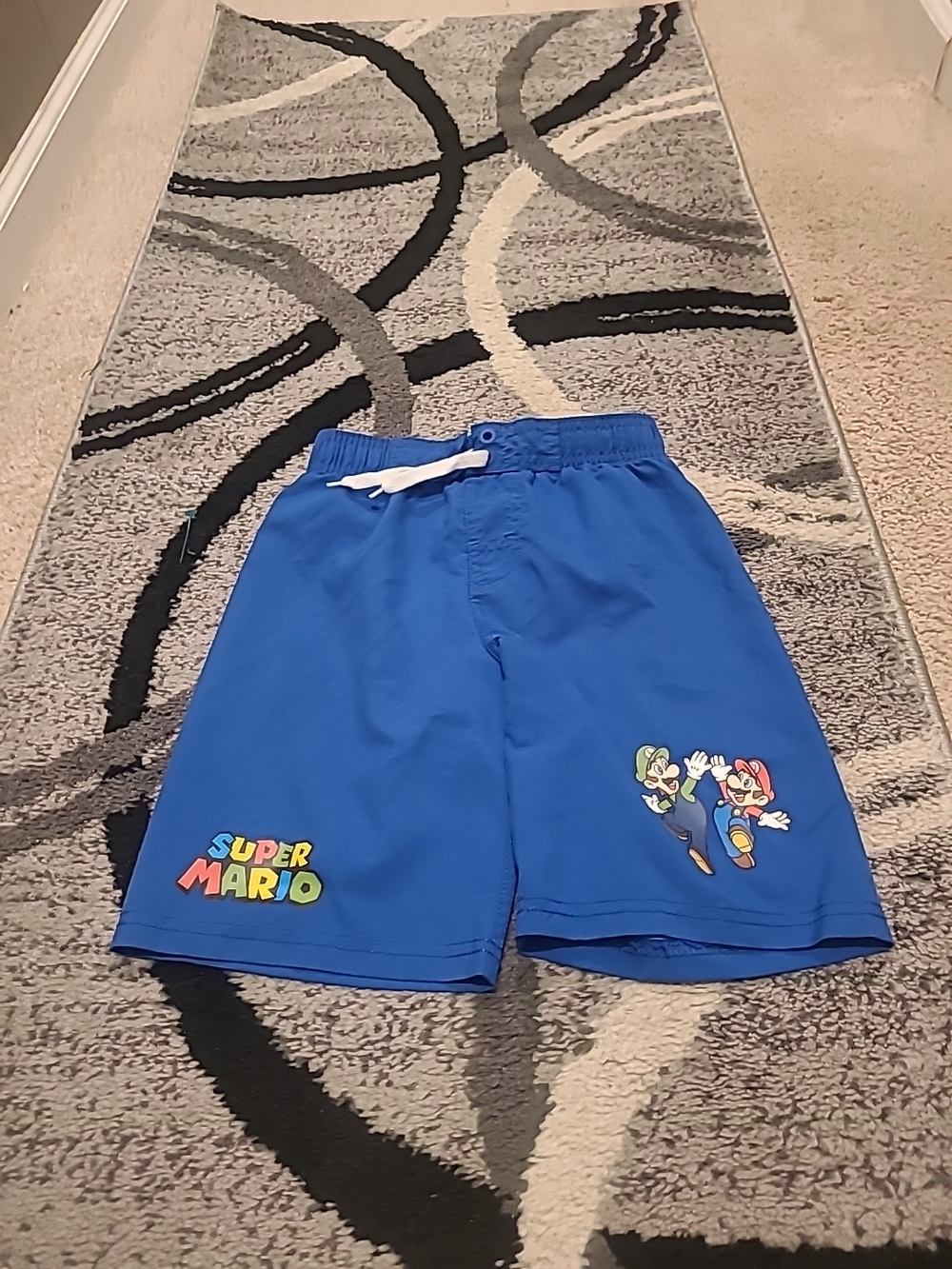 Nintendo Super Mario Boys 6/7 Swim Trunks Mesh Lining Drawstring
